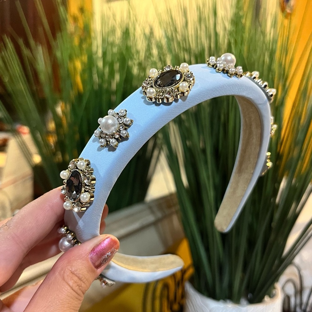 Baby Blue Cubic Zirconia Headband